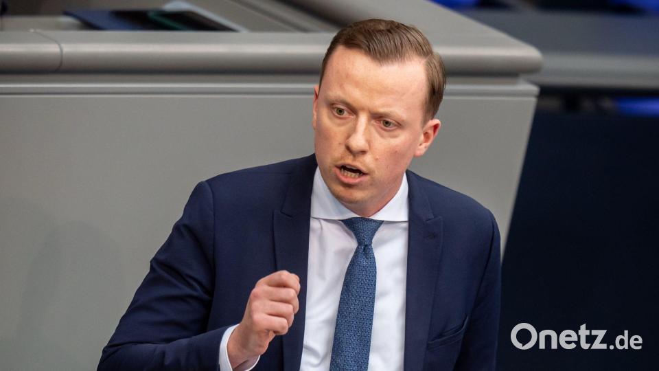 Die Frage einer Entsendung der Bundeswehr zur Absicherung eines möglichen Friedens in der Ukraine sei aktuell nicht mehr als eine „Hörsaaldebatte“. (Archivfoto) Bild: Michael Kappeler/dpa