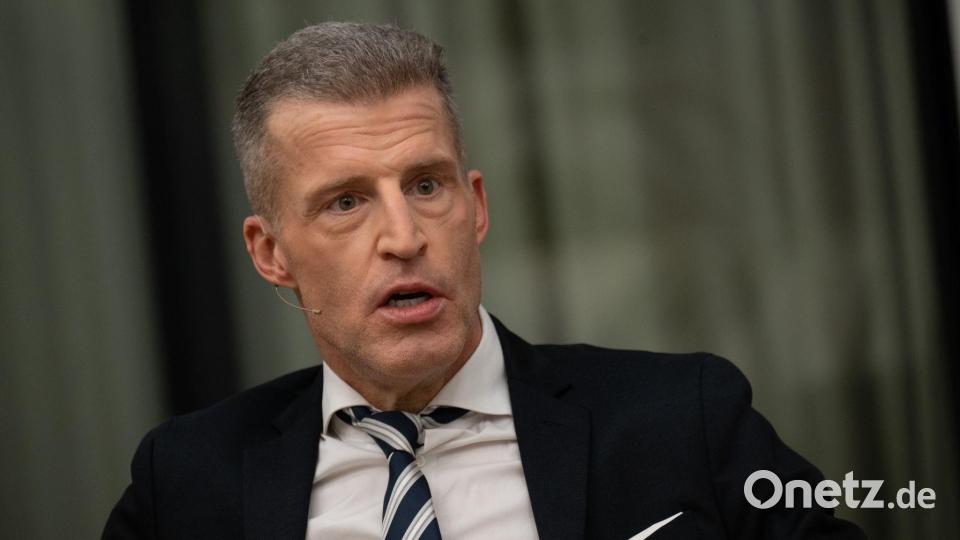 Schriftsteller Benjamin von Stuckrad-Barre bezeichnet die Literaturbranche als „notorisch verklemmt“ und von „Langweilern und Bedeutungshubern“ geprägt. (Archivbild) Bild: Sebastian Gollnow/dpa
