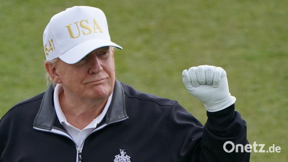 Harald Schmidt hält Donald Trump für einen genialen Entertainer (Archivbild). Bild: Jane Barlow/PA Wire/dpa