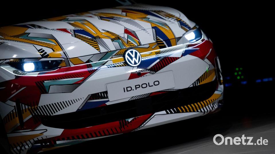 Auf der IAA steht das Auto noch mit bunter Tarnfolie. Bild: Sven Hoppe/dpa