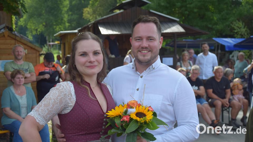 Viktoria Olesiak und Nicolas Merkel sind das neue Oberkirwapaar. Bild: fz