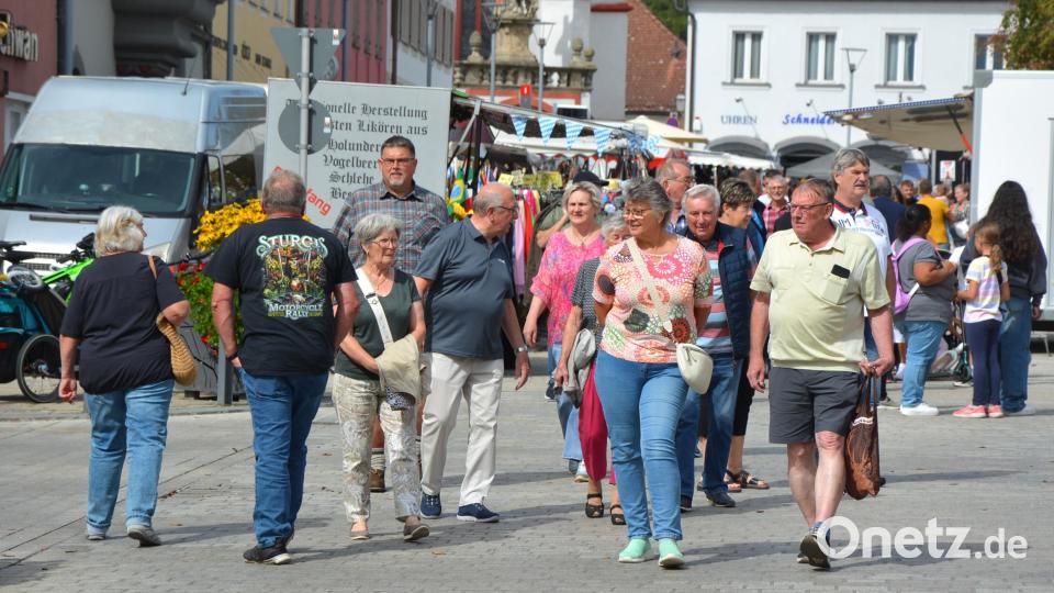 Ganz schön viel los am Tirschenreuther Herbstmarkt. Bild: jr