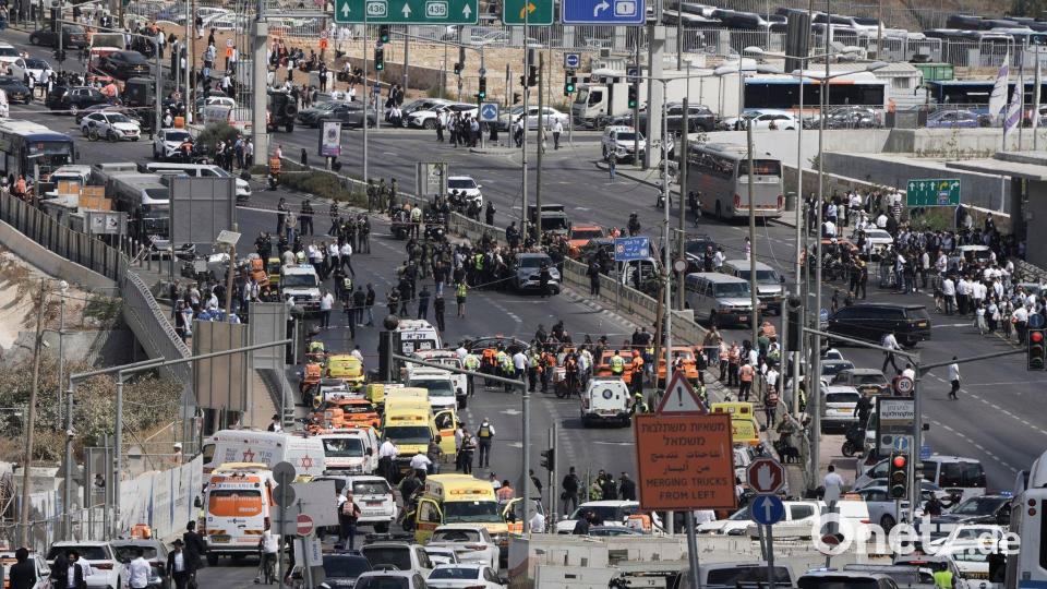Bei dem Anschlag wurden mindestens sechs Menschen getötet. Bild: Mahmoud Illean/AP/dpa