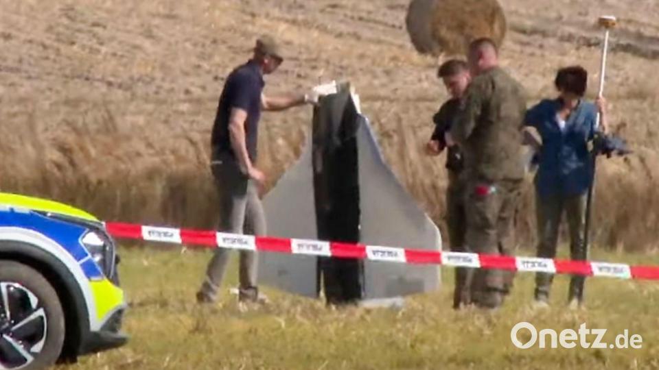 Bergung einer beschädigten Drohne in Polen. (Archivbild) Bild: Rafal Niedzielski/AP/dpa