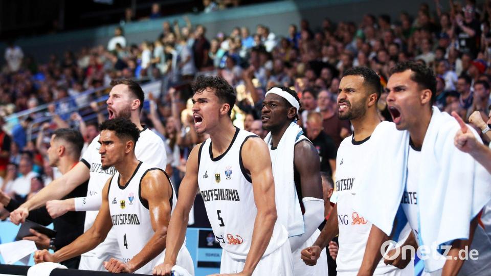 Die starke deutsche Bank ist ein Grund für die Erfolge der Basketballer bei der EM. Bild: Matthias Stickel/dpa