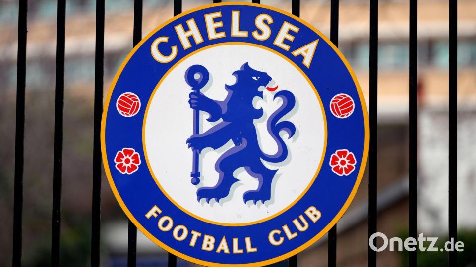 Der FC Chelsea muss sich wegen mutmaßlicher Regelverstöße in 74 Fällen vorm englischen Fußballverband verantworten. Bild: John Walton/PA Wire/dpa