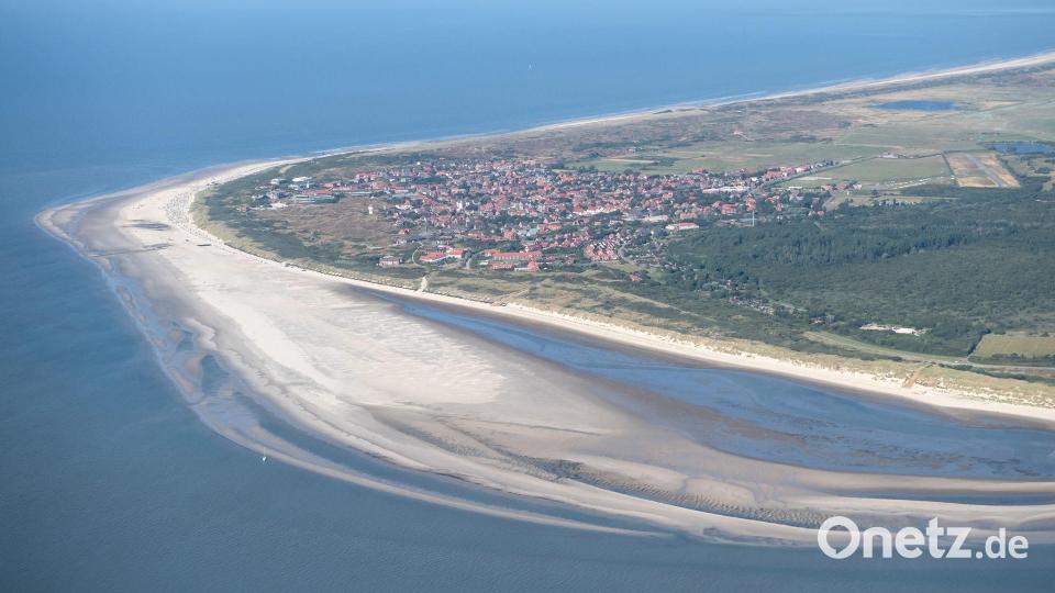 „Wir haben es selbst in der Hand, uns anzupassen“, sagt ein Forscher mit Blick auf den steigenden Meeresspiegel und den Küstenschutz. (Symbolbild) Bild: Sina Schuldt/dpa