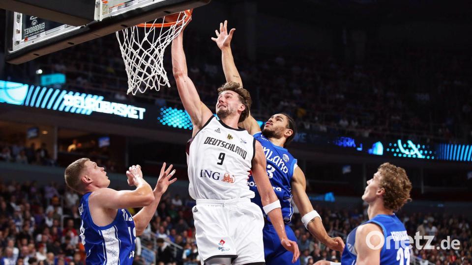 Starker Auftritt: Wagner beim Dunk. Bild: Matthias Stickel/dpa