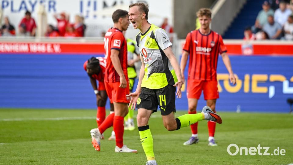 Maximilian Beier traf für Dortmund im Spiel beim 1. FC Heidenheim Bild: Harry Langer/dpa