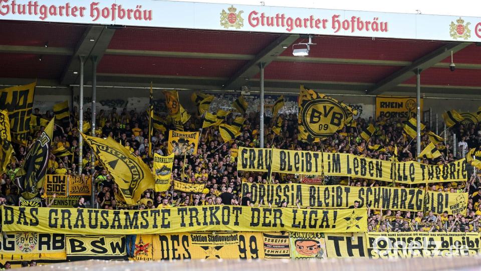 Die neuen Auswärtstrikots sorgten bei vielen BVB-Fans für Unmut. Bild: Harry Langer/dpa