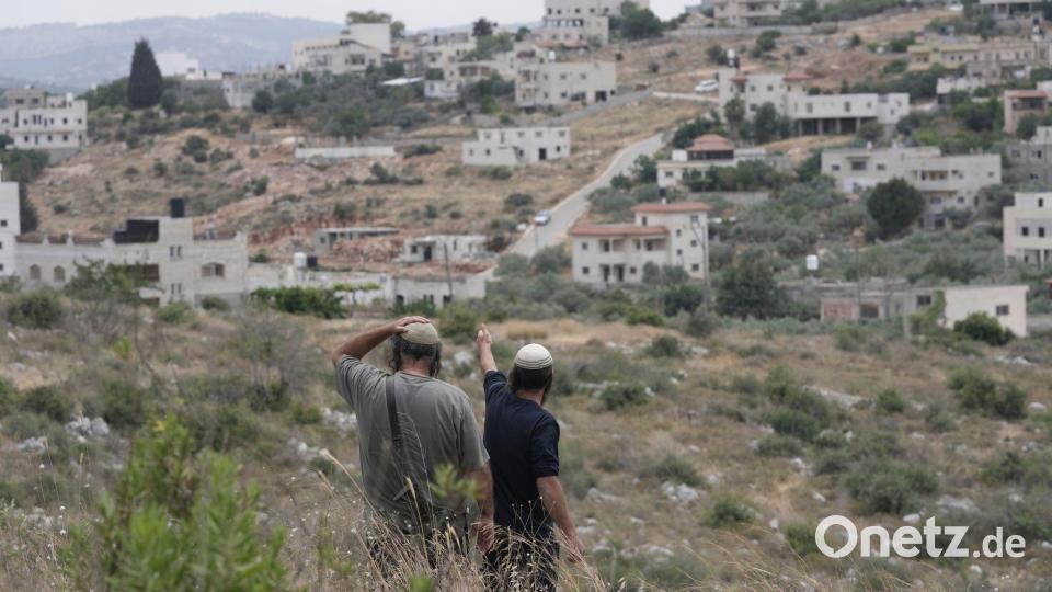 Israels rechtsreligiöse Regierung treibt den Siedlungsausbau im Westjordanland und in Ost-Jerusalem stetig voran. Bild: Maya Alleruzzo/AP/dpa