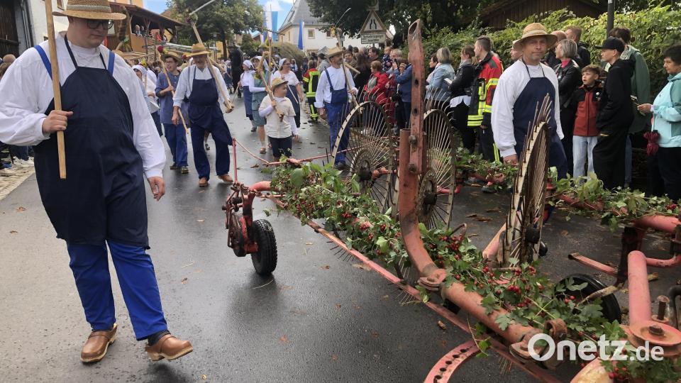 Zu sehen waren auch viele alte Ackergeräte aus früheren Zeiten. Bild: wro