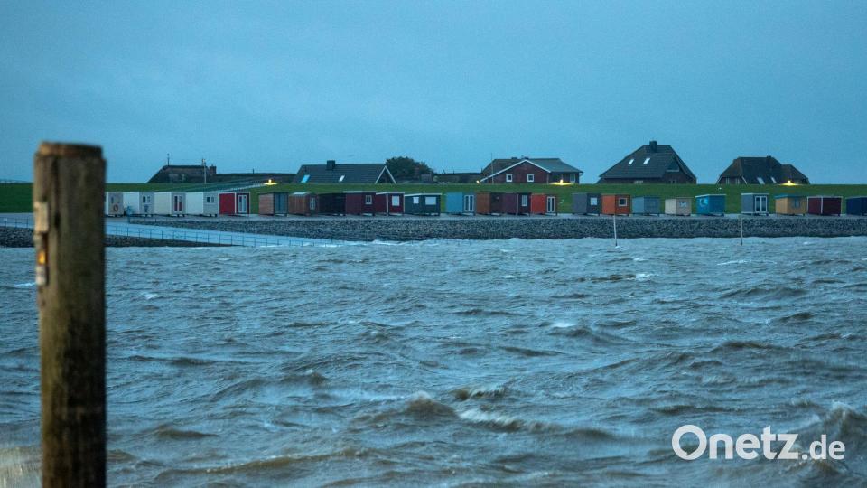 Eine Sturmflut wird an der deutschen Nordseeküste am Montag nicht erwartet. Bild: Daniel Bockwoldt/dpa/Daniel Bockwoldt