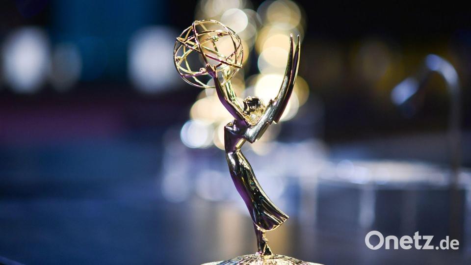 Um diese Statuette ging es – der begehrte TV- und Streaming-Preis wurde zum 77. Mal verliehen. Bild: Richard Shotwell/Invision/AP/dpa