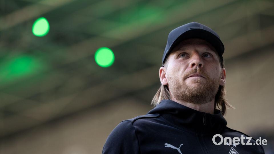 Er soll die Mannschaft nach der Trennung von Seoane erstmal übermehen. Bild: Fabian Strauch/dpa