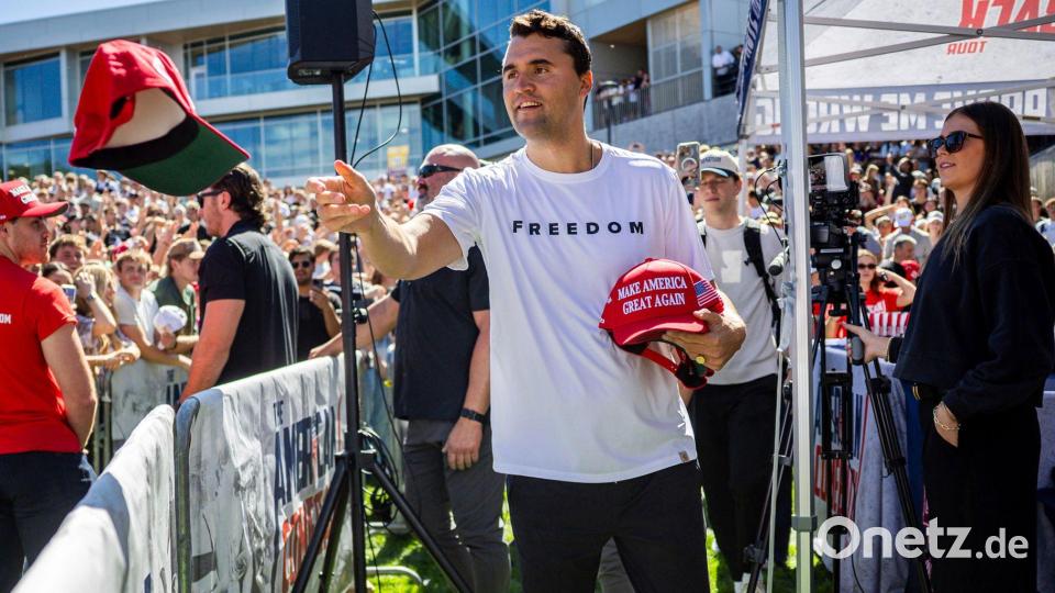 Charlie Kirk trat vergangenen Mittwoch auf einem Uni-Campus auf, als ihn der tödliche Schuss traf. (Archivbild) Bild: Tess Crowley/The Deseret News/AP/dpa