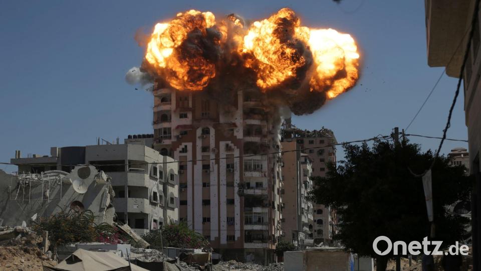Israels Armee weitet ihre Luftangriffe in Gaza seit Tagen aus. (Archivbild) Bild: Yousef Al Zanoun/AP/dpa