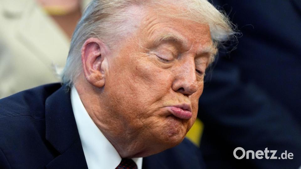 US-Präsident Donald Trump spricht nach dem Verlesen eines Memorandums mit dem Titel &quot;Wiederherstellung von Recht und Ordnung in Memphis&quot; im Oval Office des Weißen Hauses. Bild: Alex Brandon/AP/dpa