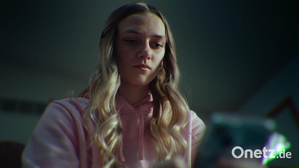 Das Stalking gegen Lauryn nimmt ungeheuerliche Ausmaße an. Bild: Netflix/dpa