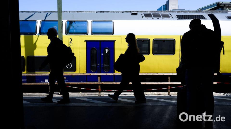 Die Länder sehen den Bund beim D-Ticket in der Pflicht. Bild: Julian Stratenschulte/dpa
