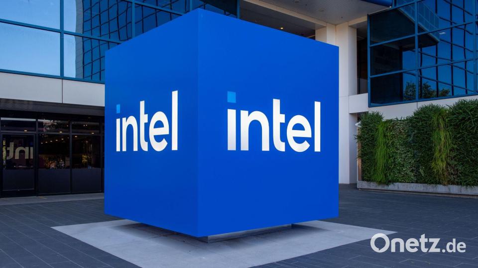 Intel war einst das Maß der Dinge in der Chipbranche - und stecke nun in der Krise. (Archivbild) Bild: Andrej Sokolow/dpa