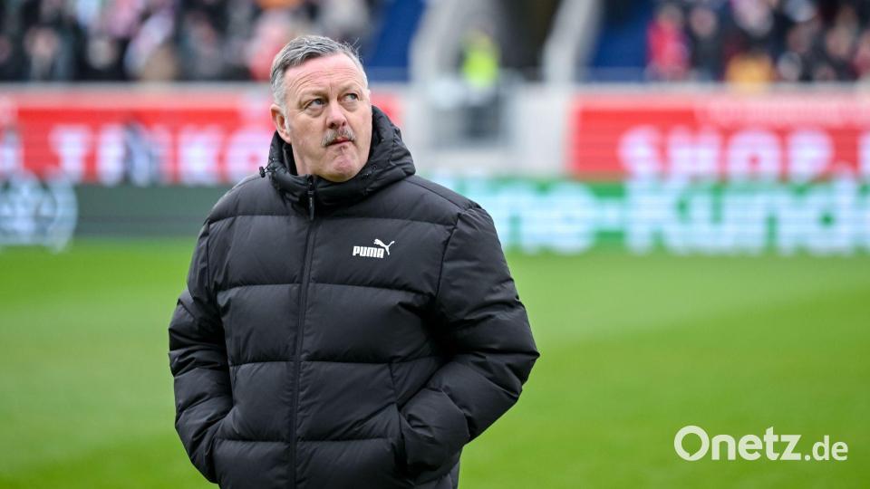 Nach der Trennung von Gerardo Seoane steigt der Druck auf Gladbachs Sportchef Roland Virkus Bild: Harry Langer/dpa
