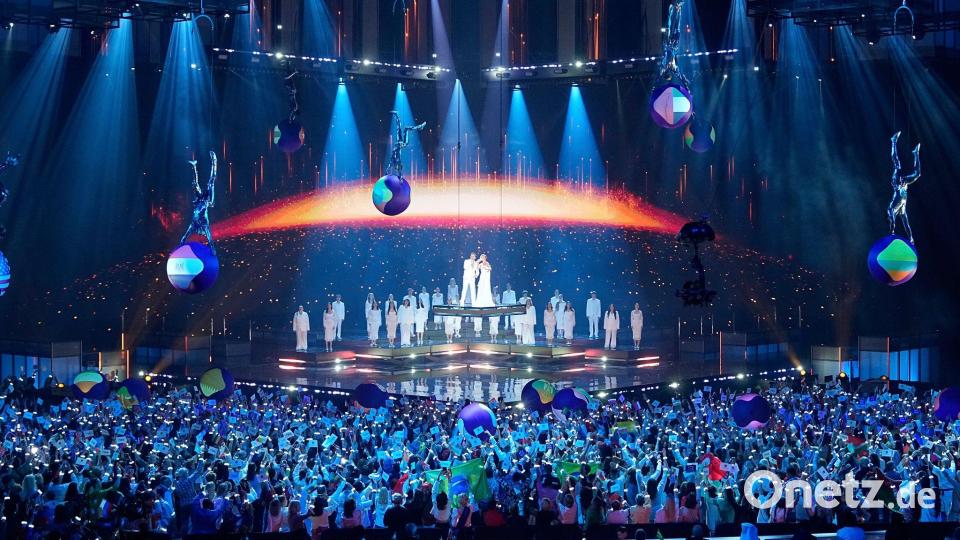 Der wiederbelebte Musikwettbewerb Intervision war als aufwendige Fernsehshow inszeniert. Bild: Alexander Zemlianichenko/AP/dpa