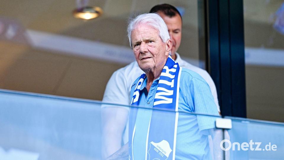 Dietmar Hopp bei seinem Stadionbesuch. Bild: Uwe Anspach/dpa