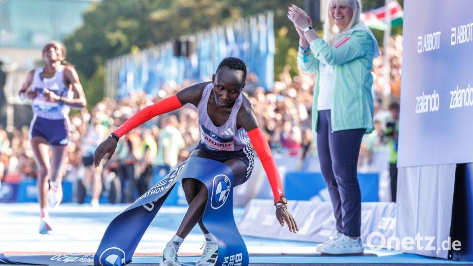 Rosemary Wanjiru rettete bei ihrem Sieg einen knappen Vorsprung ins Ziel. Bild: Andreas Gora/dpa