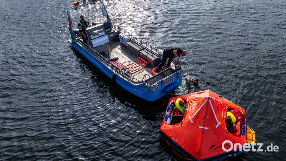 Die dortige Firma trainiert normalerweise vor allem Mitarbeiter der Offshore-Branche. Bild: Jens Büttner/dpa