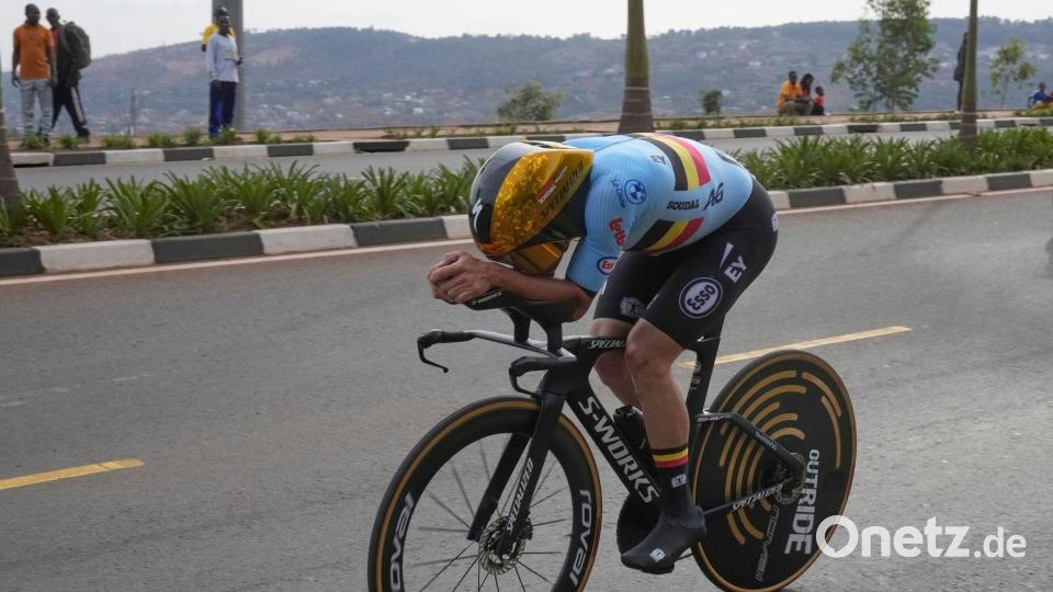 Der Belgier Remco Evenepoel beim Einzelzeitfahren der WM in Ruanda. Bild: Jerome Delay/AP/dpa