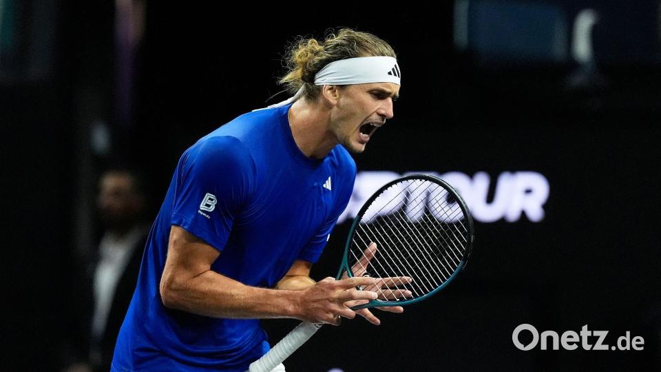 Alexander Zverev verzweifelte am zweiten Tag beim Laver Cup am Australier Alex de Minaur. Bild: Jeff Chiu/AP/dpa