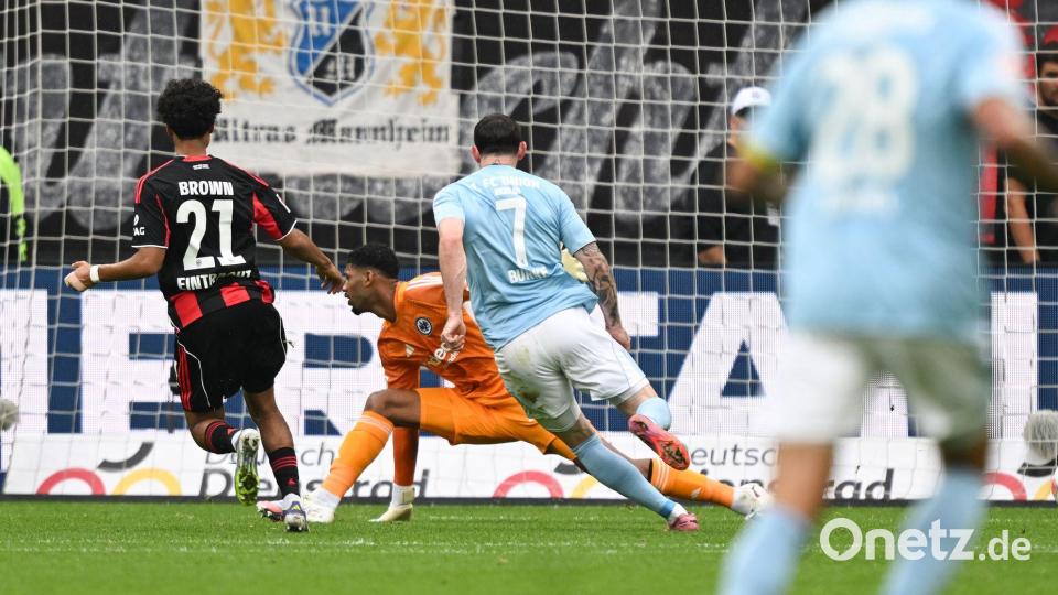 Traf gleich dreimal für Union Berlin: Oliver Burke. Bild: Arne Dedert/dpa