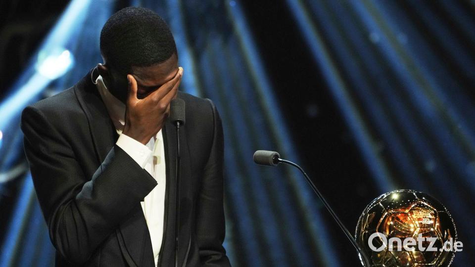 Gewinner des Goldenen Balls: Ousmane Dembélé von Paris Saint-Germain. Bild: Thibault Camus/AP/dpa
