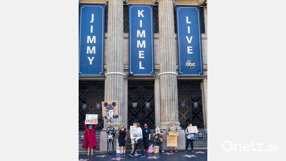 Gegen die Absetzung von Kimmels US-Talkshow gab es Demonstrationen. (Archivfoto) Bild: Lela Edgar/SOPA Images via ZUMA Press Wire/dpa