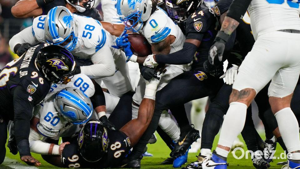 Die Ravens und Lions lieferten sich eine intensive Partie. Bild: Stephanie Scarbrough/AP/dpa