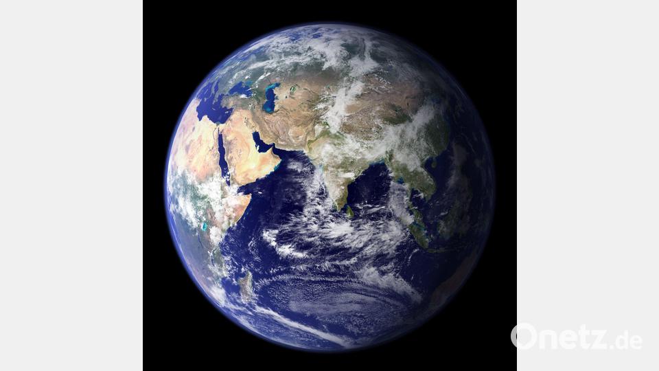 Wie steht es um die Gesundheit des Planeten Erde? Ein Wissenschafts-Team hat unter Leitung des Potsdam-Instituts für Klimafolgenforschung Belastungsgrenzen untersucht. (Symbolbild) Bild: -/Nasa/Goddard Space Flight Center/dpa