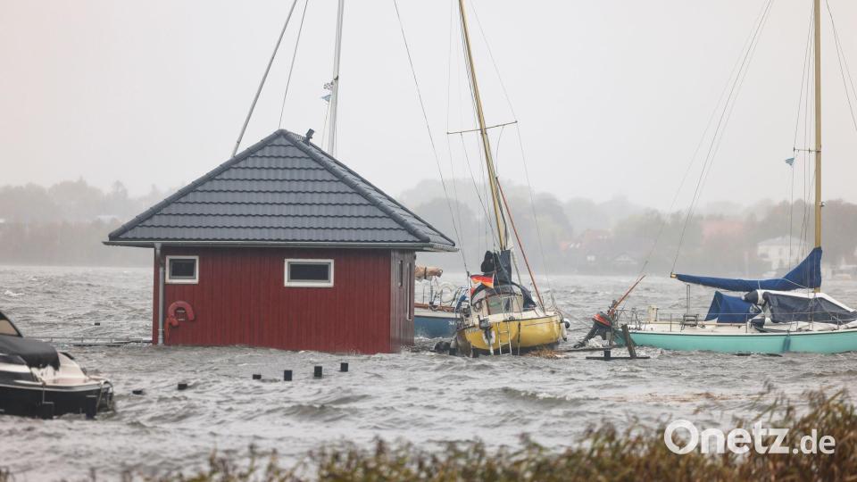 Die Wetterexperten rechnen mit heftigeren Sturmfluten an Nord- und Ostsee. (Archivfoto) Bild: Frank Molter/dpa