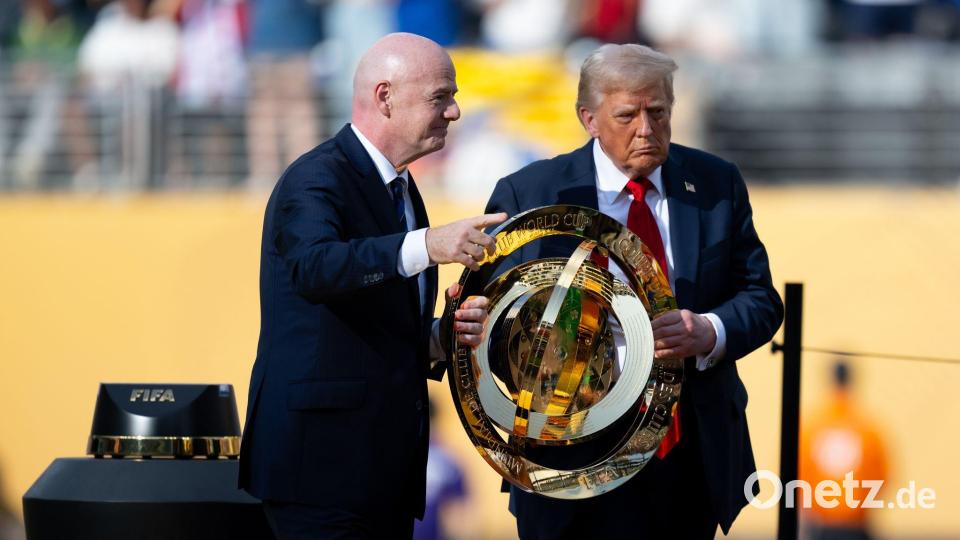 Ist beim Fußball gerne präsent: Donald Trump. (Archivbild) Bild: Sven Hoppe/dpa