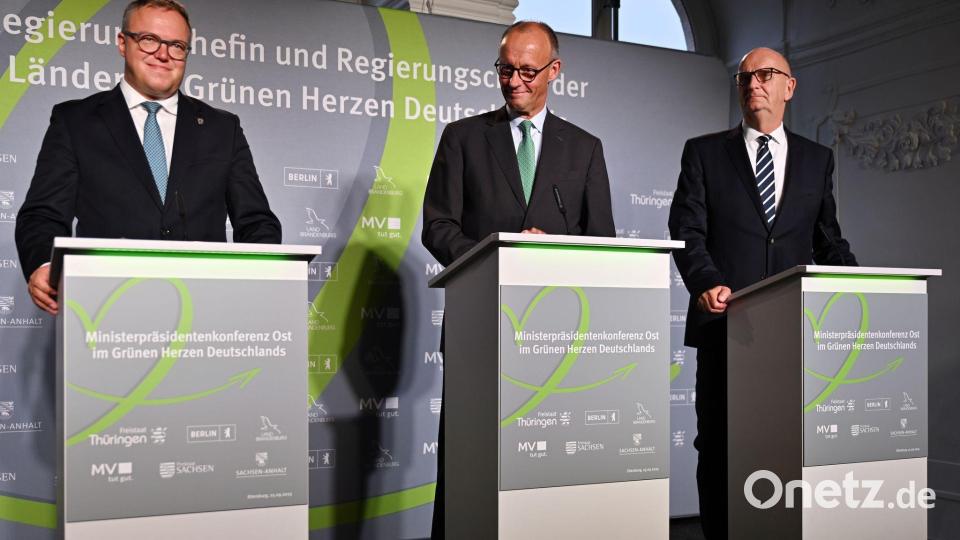 Treffen der ostdeutschen Ministerpräsidenten mit Bundeskanzler Friedrich Merz (CDU) Bild: Martin Schutt/dpa