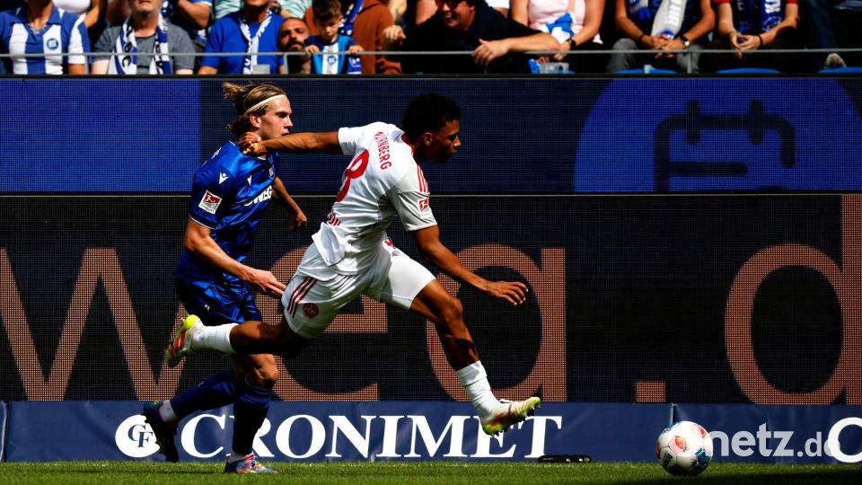 Nürnbergs Leihgabe Henri Koudossou muss nach einem Trainingsunfall lange pausieren. (Archivfoto) Bild: Philipp von Ditfurth/dpa