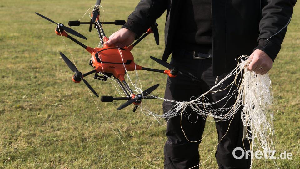 Technische Hilfsmittel zum Abfangen von Drohnen werden immer wichtiger für die Sicherheitsbehörden in Deutschland. Bild: Marcus Golejewski/dpa