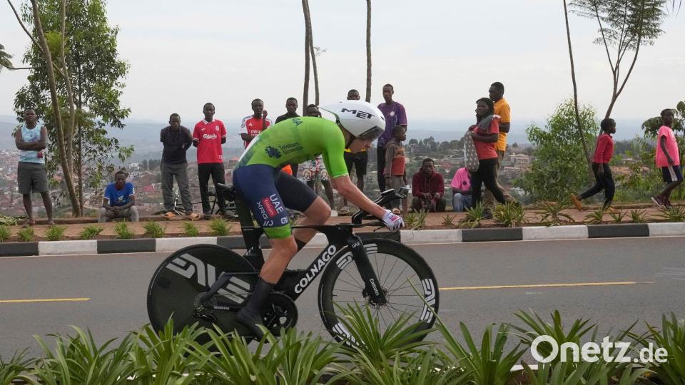 Der Superstar in Ruanda: Tadej Pogacar. Bild: Jerome Delay/AP/dpa