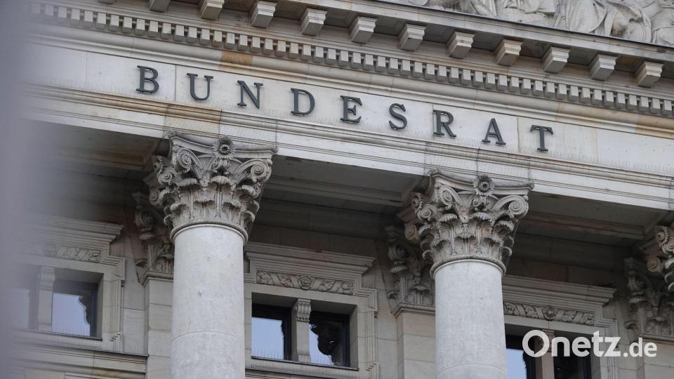 Die Länderkammer hatte das letzte Wort zum Sondervermögen. Bild: Demy Becker/dpa