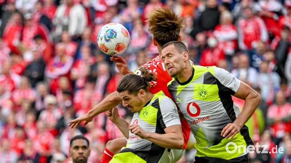 Borussia Dortmund um Marcel Sabitzer (l) und Waldemar Anton zeigte in Mainz eine souveräne Leistung. Bild: Torsten Silz/dpa