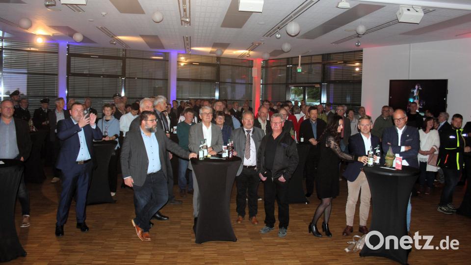Rund 130 Ehrenamtliche sowie Vertreter der politischen Kommunen waren zum Ehrenamtsempfang des Landkreises Tirschenreuth nach Kemnath gekommen. Bild: stg