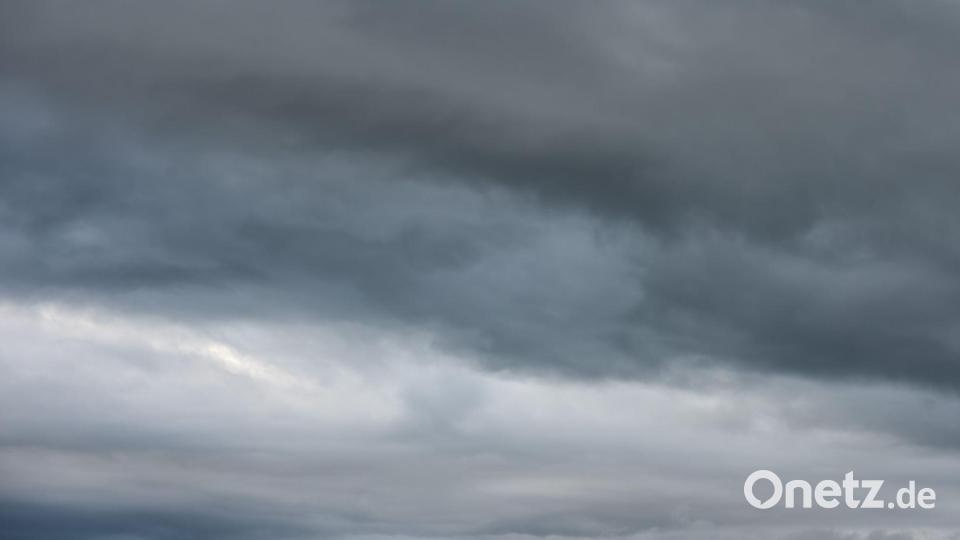 Wolkendecke Bild: Silas Stein/dpa