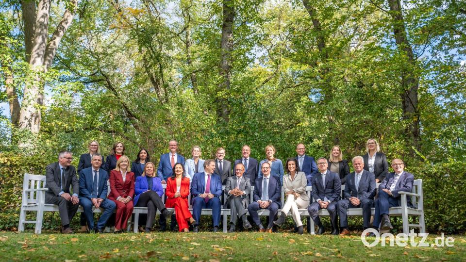 Beim Gruppenfoto fehlen zwei Teilnehmer. Bild: Michael Kappeler/dpa