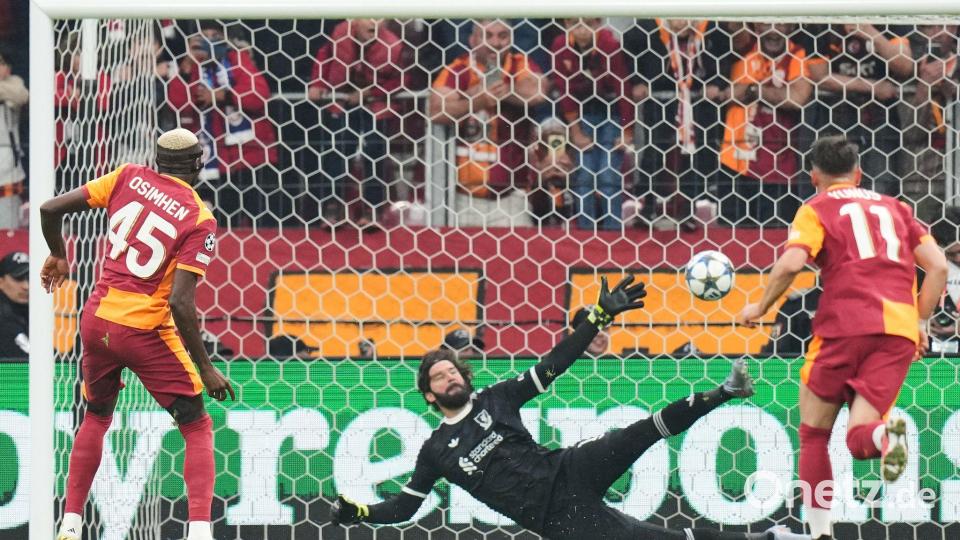 Victor Osimhen sorgte für die Führung von Galatasaray gegen Liverpool. Bild: Francisco Seco/AP/dpa