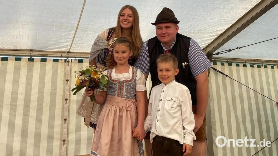 Die beiden Eschafelna Oberkirwapaare. Bild: lei